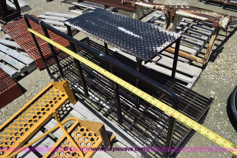 image for item CB9348 (6) steel platforms