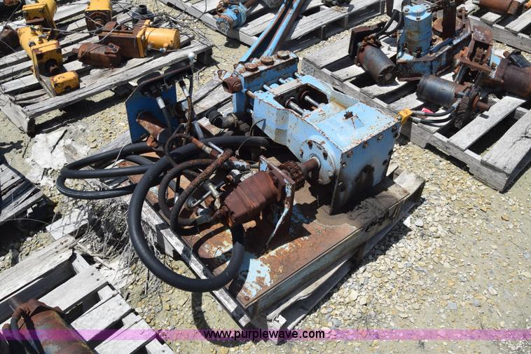 image for item CB9349 Hydraulic parts