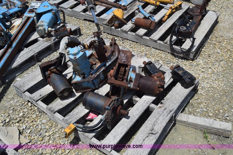 image for item CB9349 Hydraulic parts