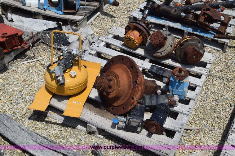 image for item CB9349 Hydraulic parts