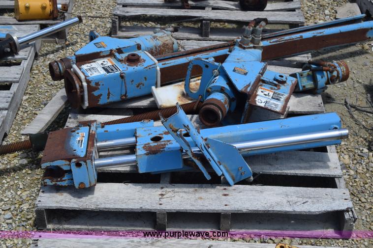 image for item CB9349 Hydraulic parts