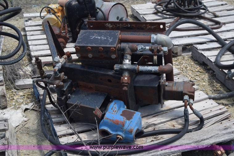 image for item CB9349 Hydraulic parts