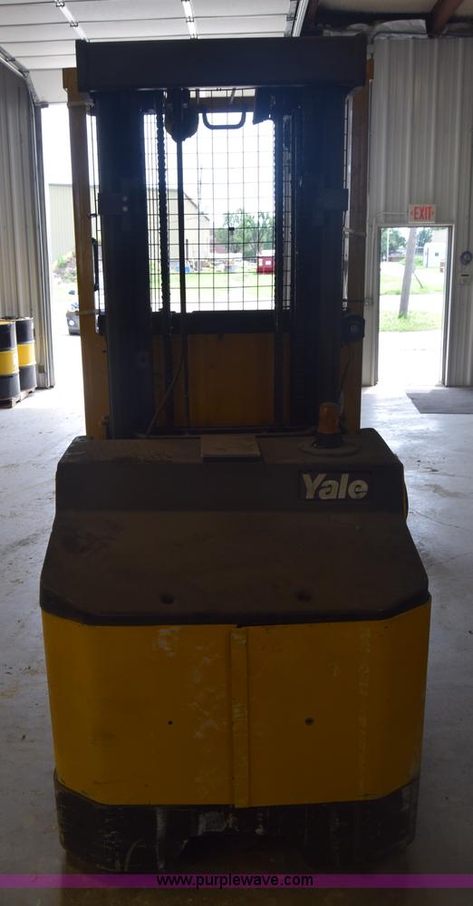 image for item CB9373 Yale material handler