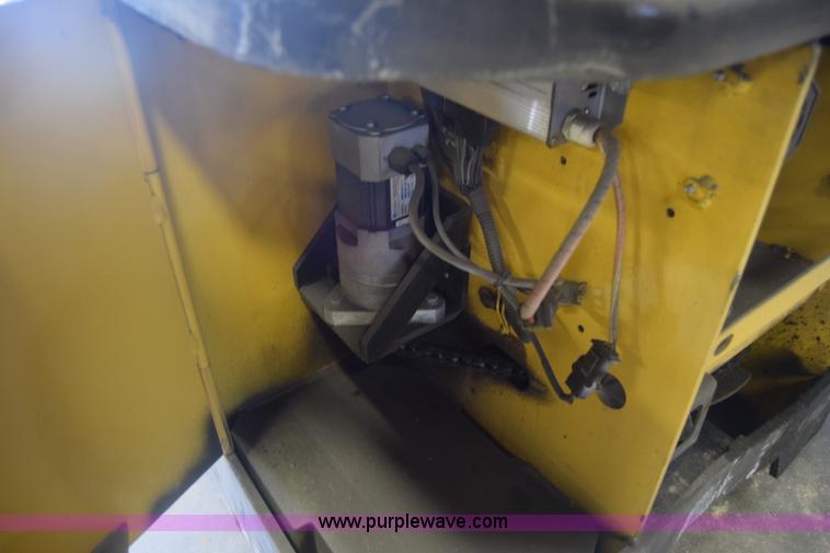 image for item CB9373 Yale material handler