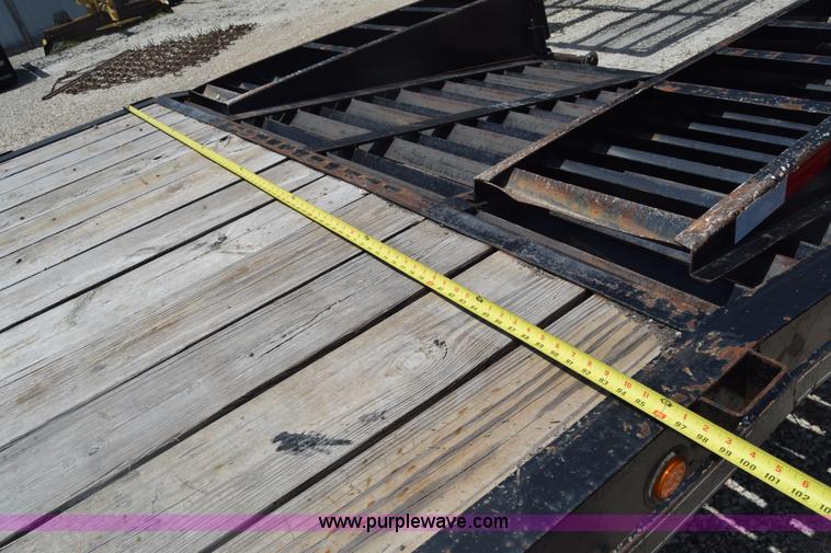 image for item CB9393 2014 Sure Pull equipment trailer