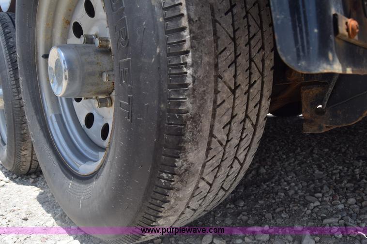 image for item CB9394 2013 IW Eliminator tilt deck trailer