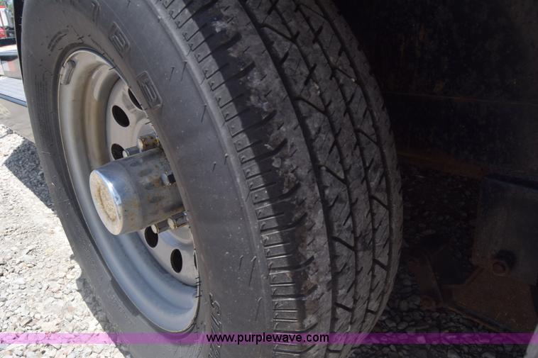 image for item CB9394 2013 IW Eliminator tilt deck trailer