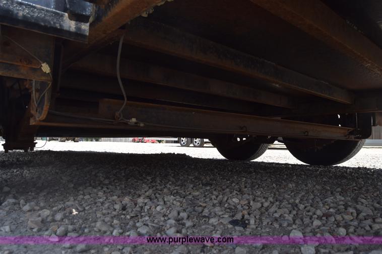 image for item CB9394 2013 IW Eliminator tilt deck trailer
