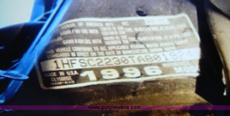 image for item D6173 1996 Honda GL1500SE Gold Wing motorcycle