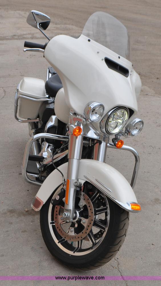 image for item G7409 2014 Harley Davidson FLHTP Electra-glide Police motorcycle