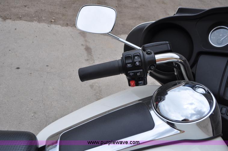 image for item G7409 2014 Harley Davidson FLHTP Electra-glide Police motorcycle