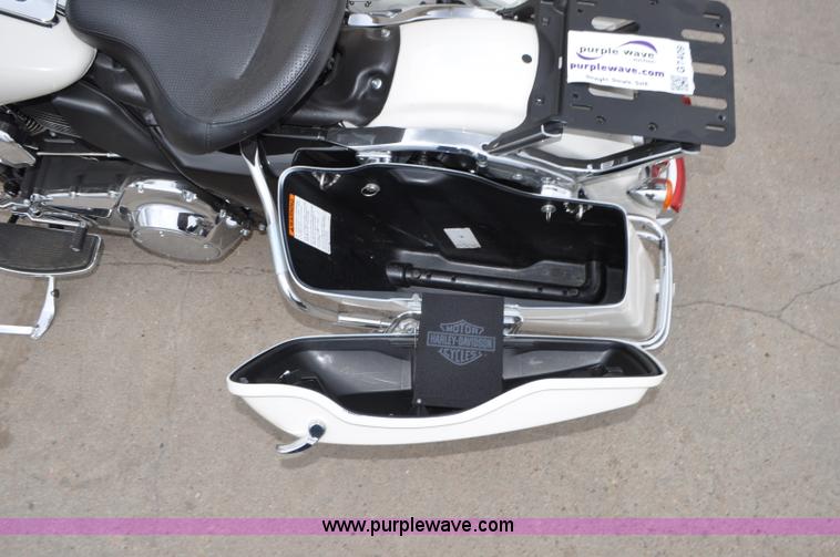 image for item G7409 2014 Harley Davidson FLHTP Electra-glide Police motorcycle
