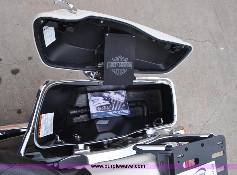 image for item G7409 2014 Harley Davidson FLHTP Electra-glide Police motorcycle