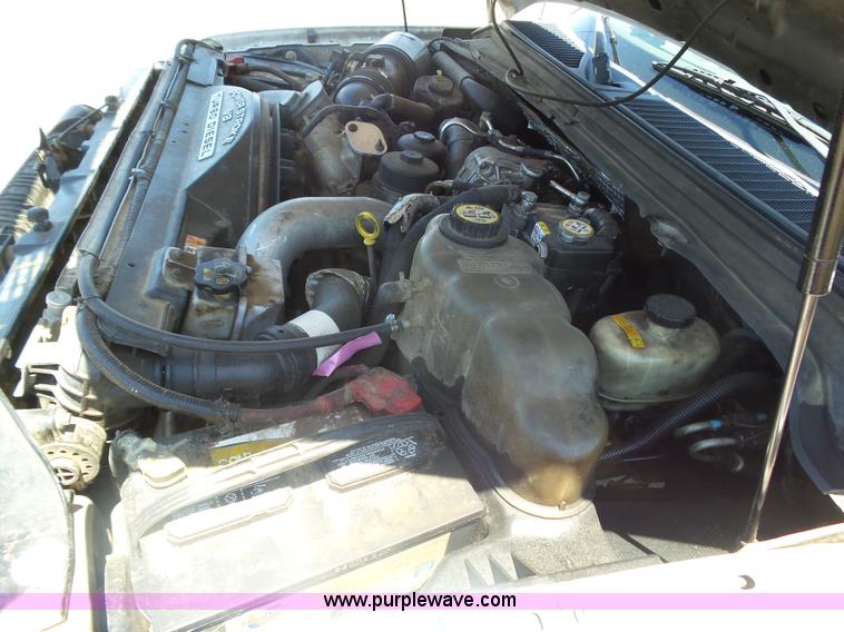 image for item J6015 2008 Ford F450 service truck with crane