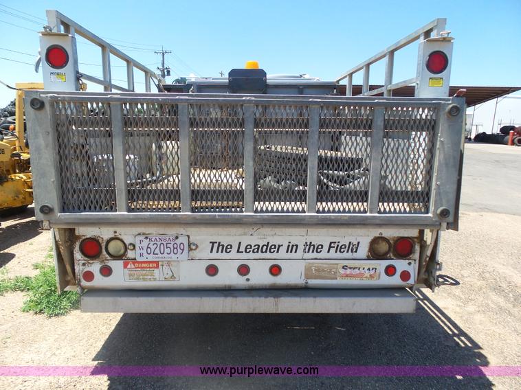 image for item J6015 2008 Ford F450 service truck with crane