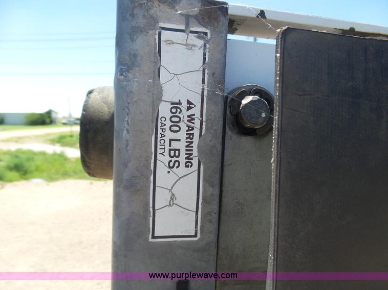 image for item J6015 2008 Ford F450 service truck with crane