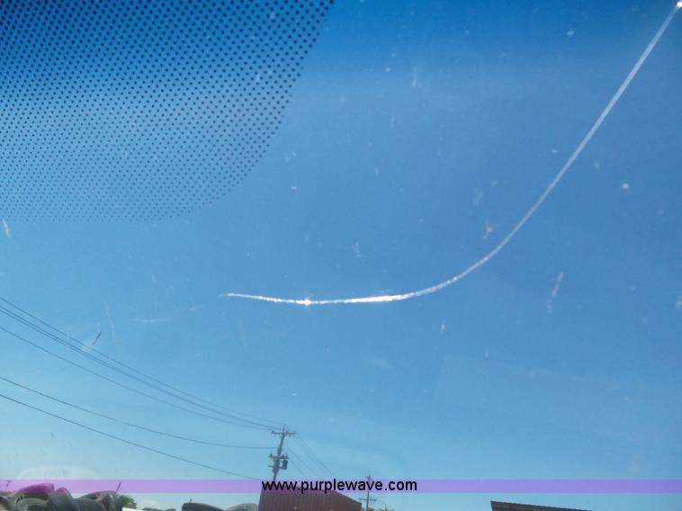 image for item J6015 2008 Ford F450 service truck with crane