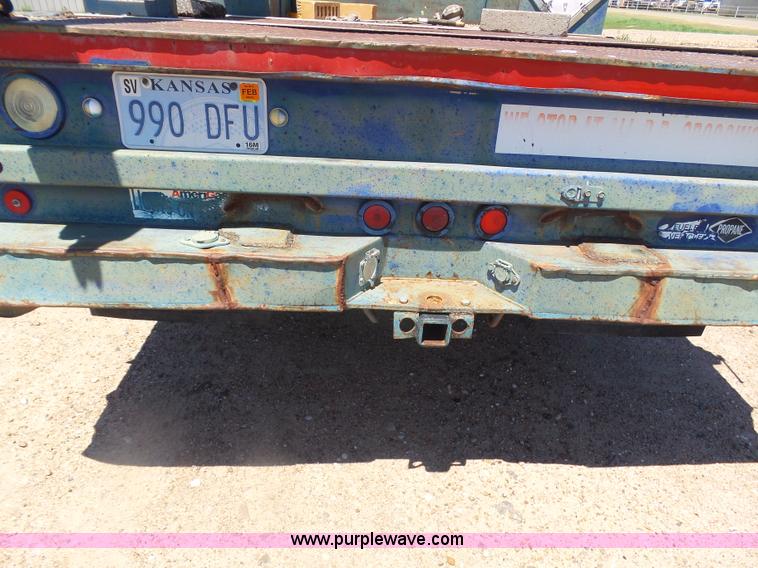 image for item J6016 1996 Ford F450 service truck with crane