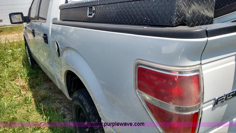 image for item K3245 2010 Ford F150 SuperCrew pickup truck