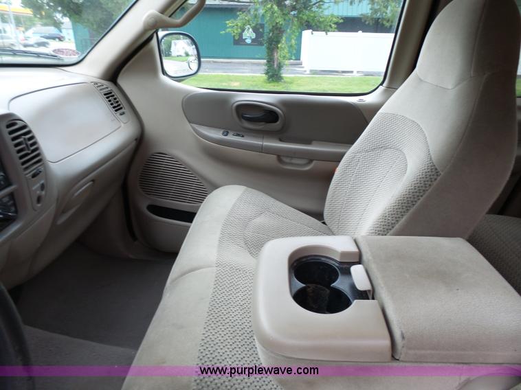 image for item K5352 2000 Ford F150 SuperCab pickup truck