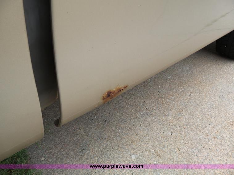 image for item K5352 2000 Ford F150 SuperCab pickup truck