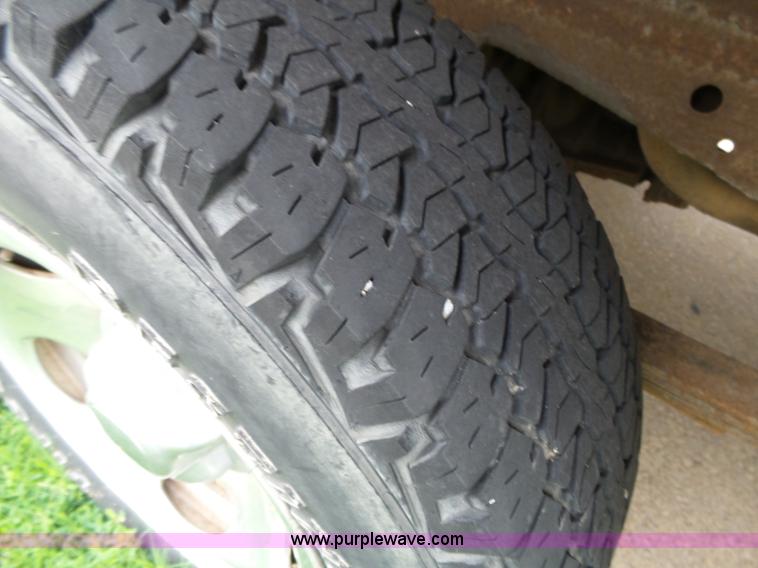 image for item K5352 2000 Ford F150 SuperCab pickup truck