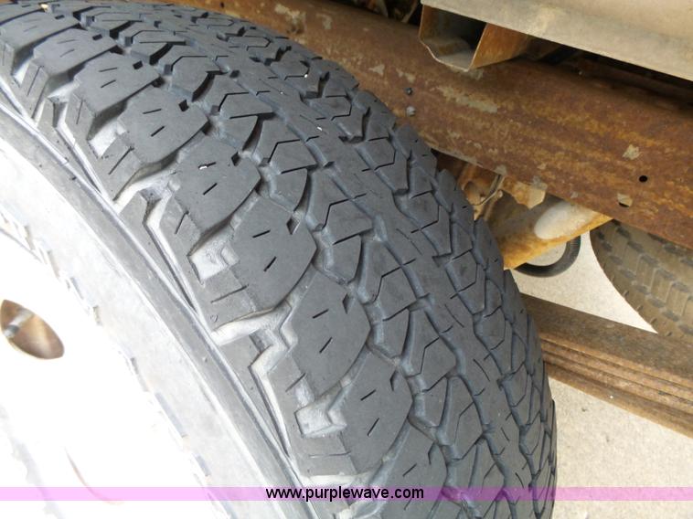 image for item K5352 2000 Ford F150 SuperCab pickup truck