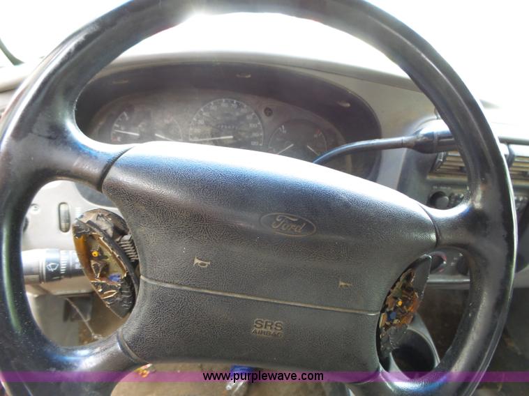 image for item K5354 1996 Ford Ranger SuperCab pickup truck