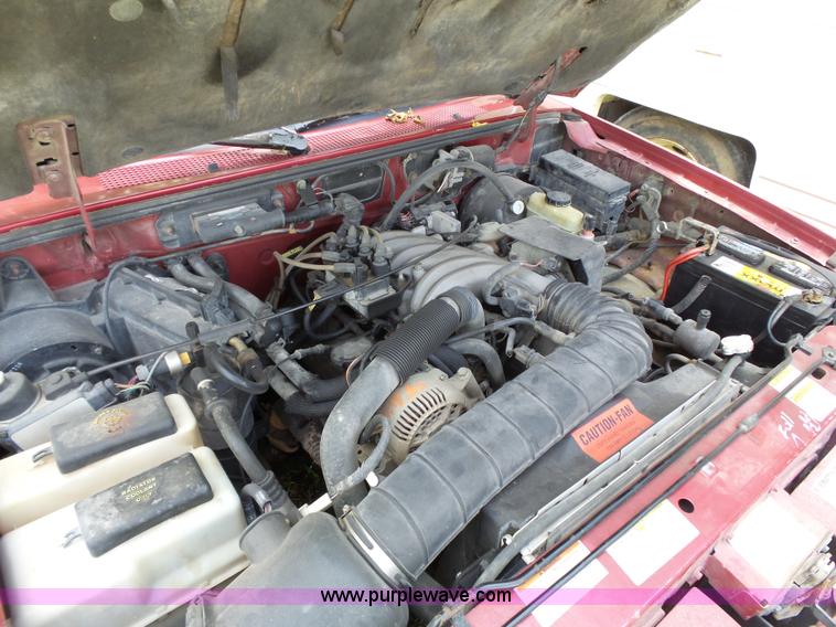 image for item K5354 1996 Ford Ranger SuperCab pickup truck