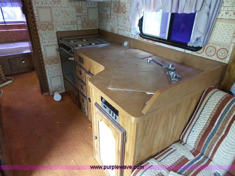 image for item K5356 1983 Chevrolet P30 Georgia Boy Cruise Air Z RV