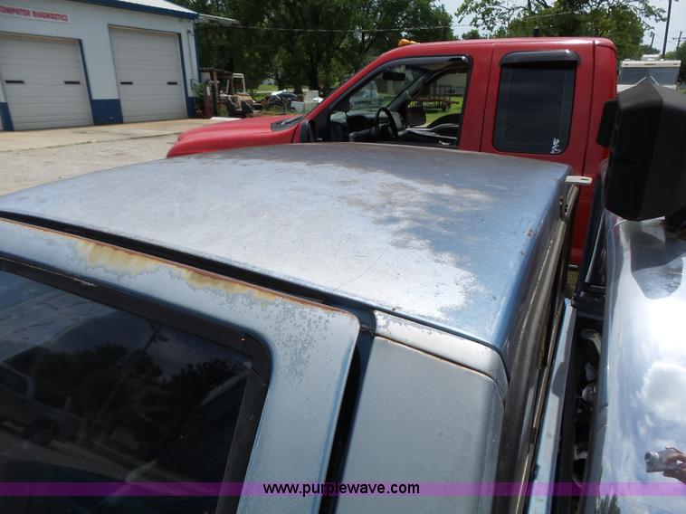 image for item K5358 1988 Dodge Dakota pickup truck