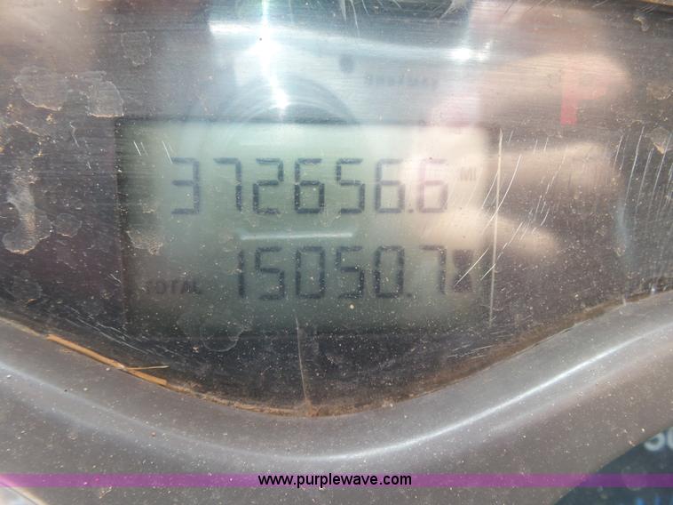 image for item K7089 2001 Mack CH613 semi truck