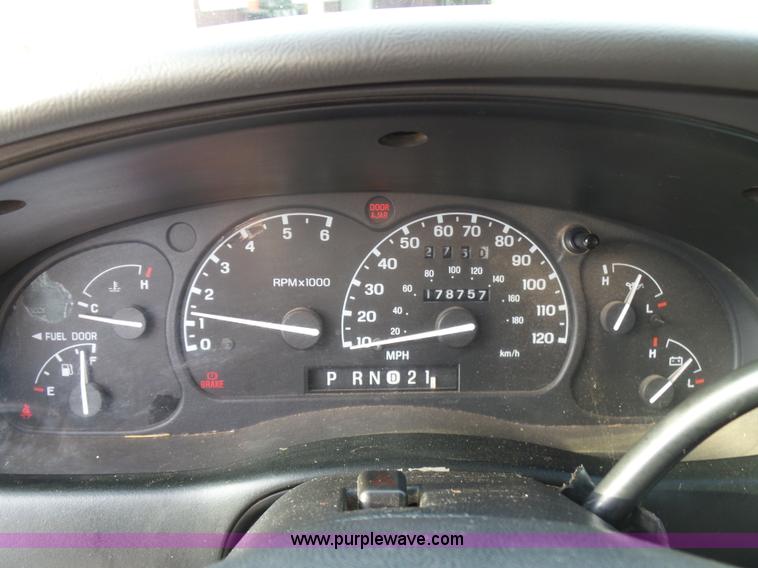 image for item K7097 1999 Ford Ranger XLT SuperCab pickup truck