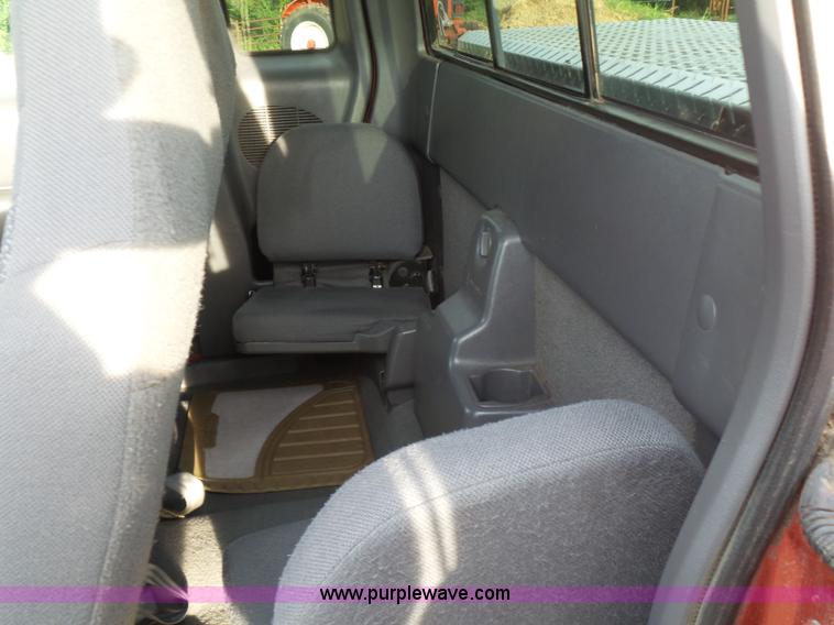 image for item K7097 1999 Ford Ranger XLT SuperCab pickup truck