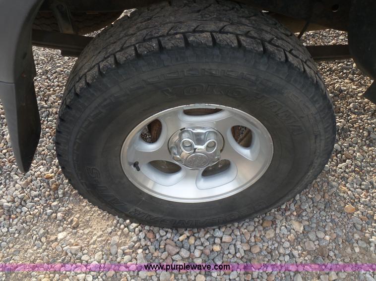 image for item K7097 1999 Ford Ranger XLT SuperCab pickup truck