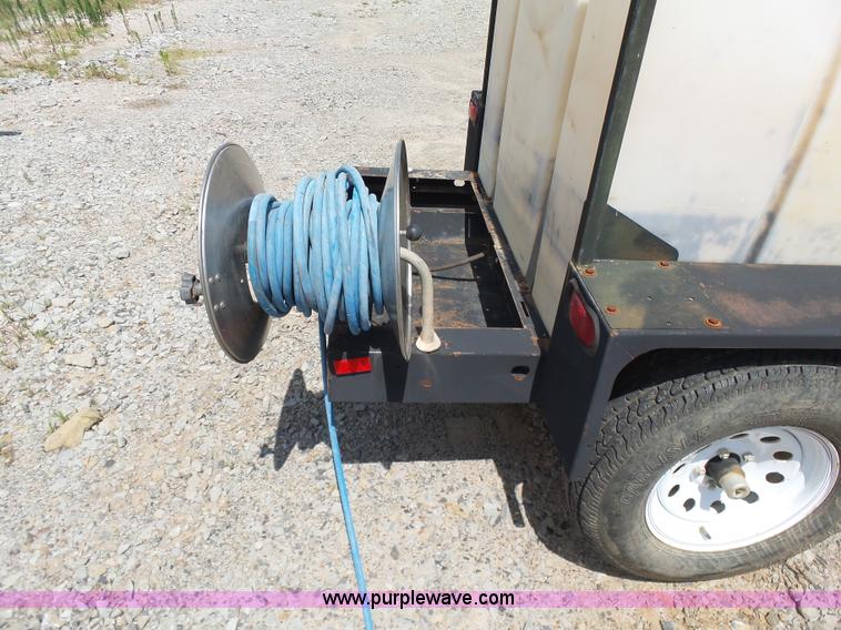 image for item K7101 2011 Hydrotec SC30006012 power washing trailer