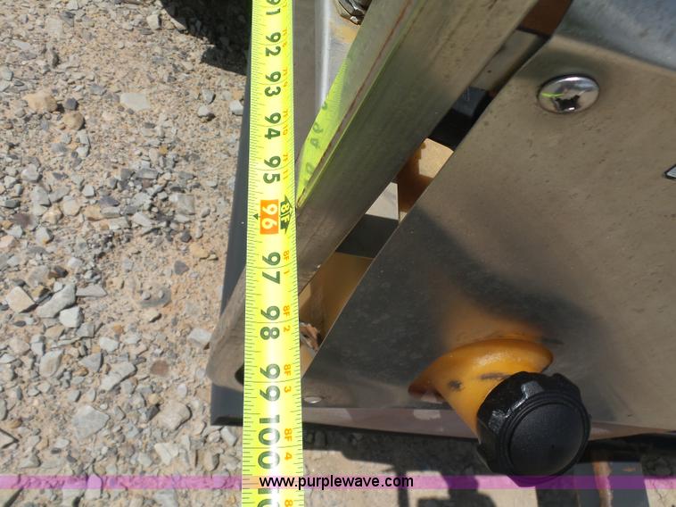 image for item K7101 2011 Hydrotec SC30006012 power washing trailer