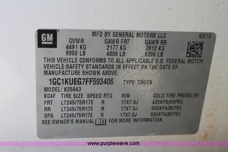 image for item K8828 2015 Chevrolet Silverado 2500HD Crew Cab pickup truck