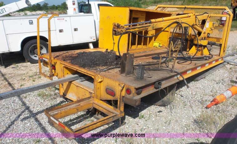 image for item L2871 Flatbed