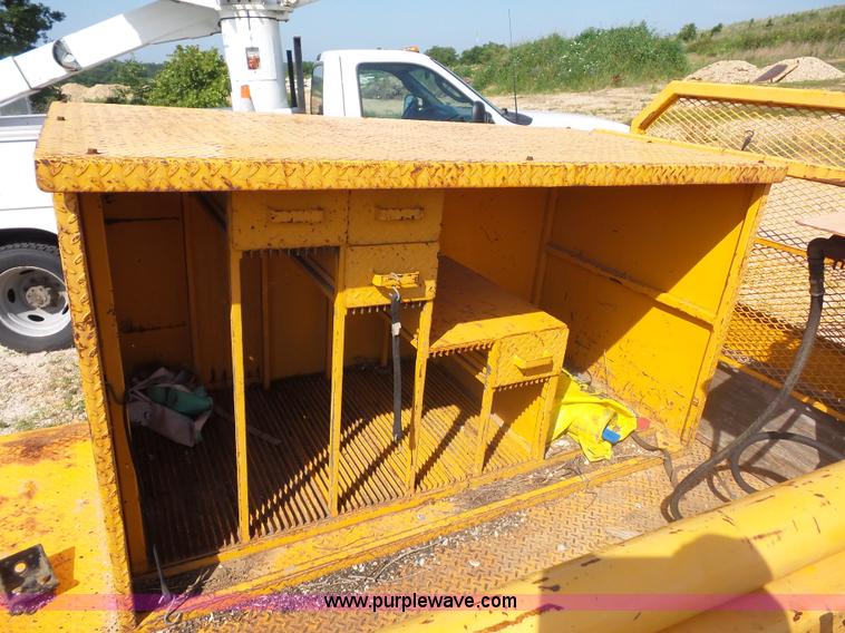 image for item L2871 Flatbed