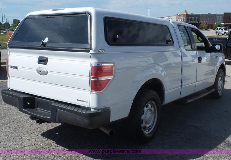 image for item L2881 2011 Ford F150 SuperCab pickup truck