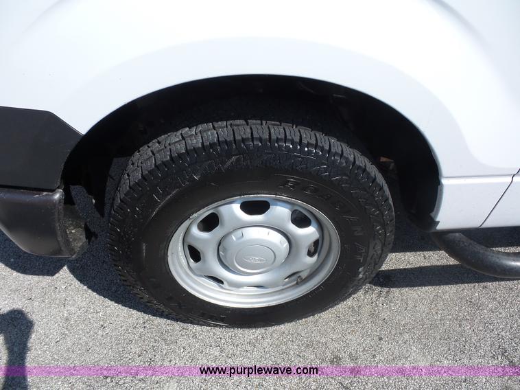 image for item L2881 2011 Ford F150 SuperCab pickup truck