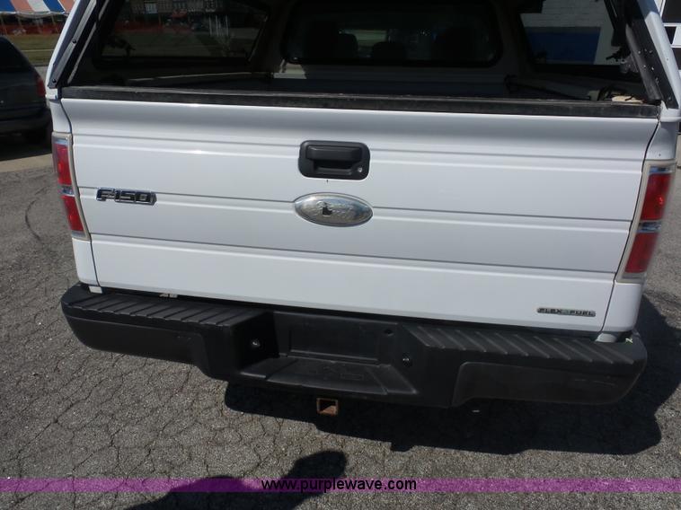 image for item L2881 2011 Ford F150 SuperCab pickup truck