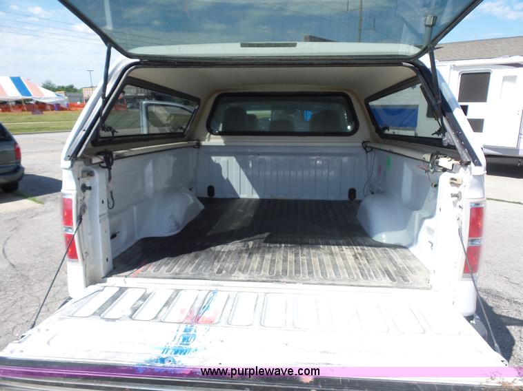 image for item L2881 2011 Ford F150 SuperCab pickup truck