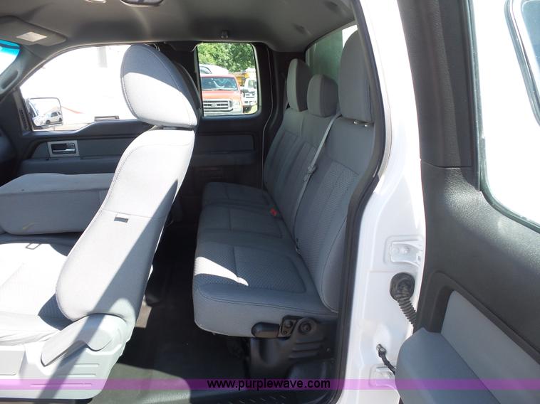 image for item L2881 2011 Ford F150 SuperCab pickup truck