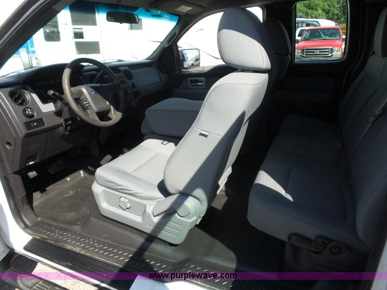 image for item L2881 2011 Ford F150 SuperCab pickup truck