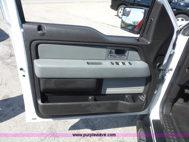 image for item L2881 2011 Ford F150 SuperCab pickup truck