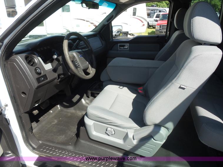 image for item L2881 2011 Ford F150 SuperCab pickup truck