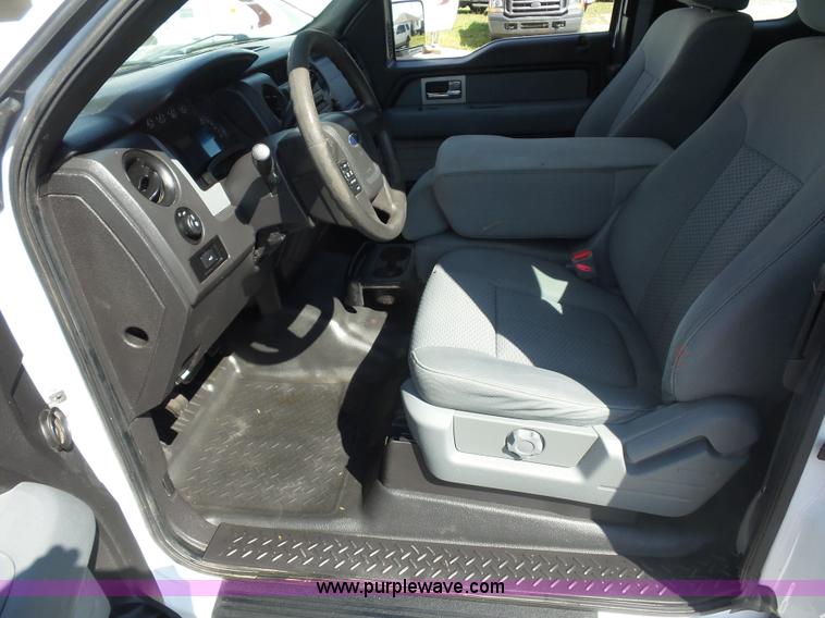 image for item L2881 2011 Ford F150 SuperCab pickup truck