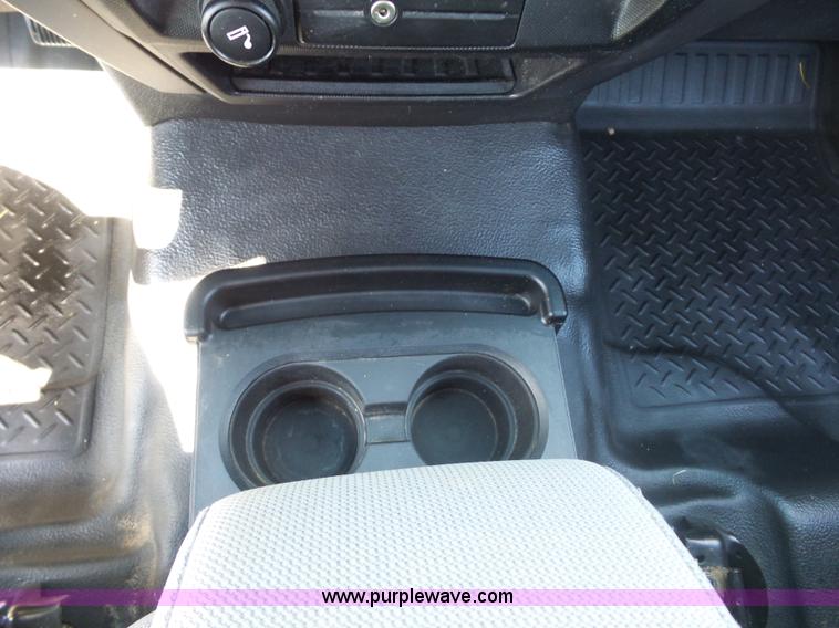 image for item L2881 2011 Ford F150 SuperCab pickup truck